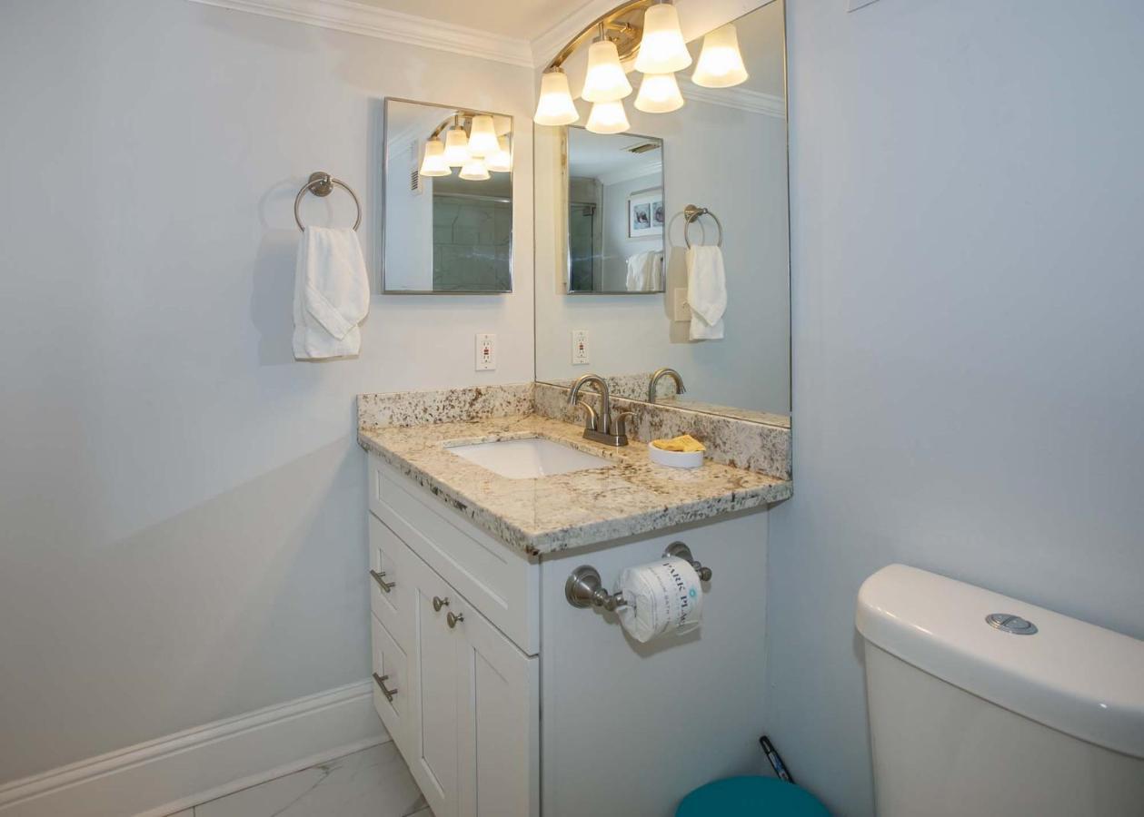 Island Winds East 308 By Albvr - Beautifully Renovated Beachfront Condo & Steps Away From Hangout & More! Gulf Shores Exterior foto